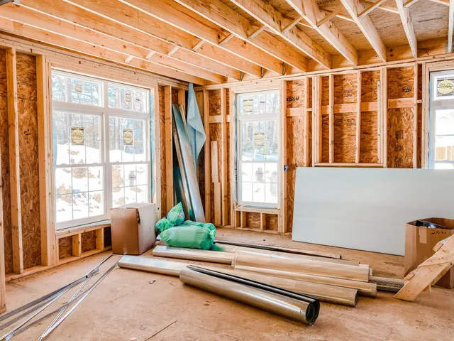 Down Construction Home Renovation 640w